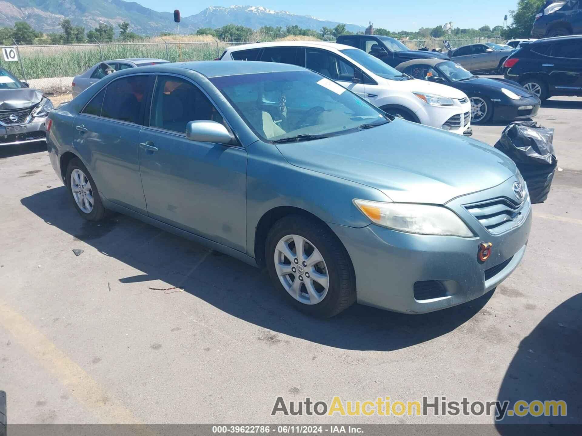 TOYOTA CAMRY SE/LE/XLE, 4T1BK3EKXBU630467