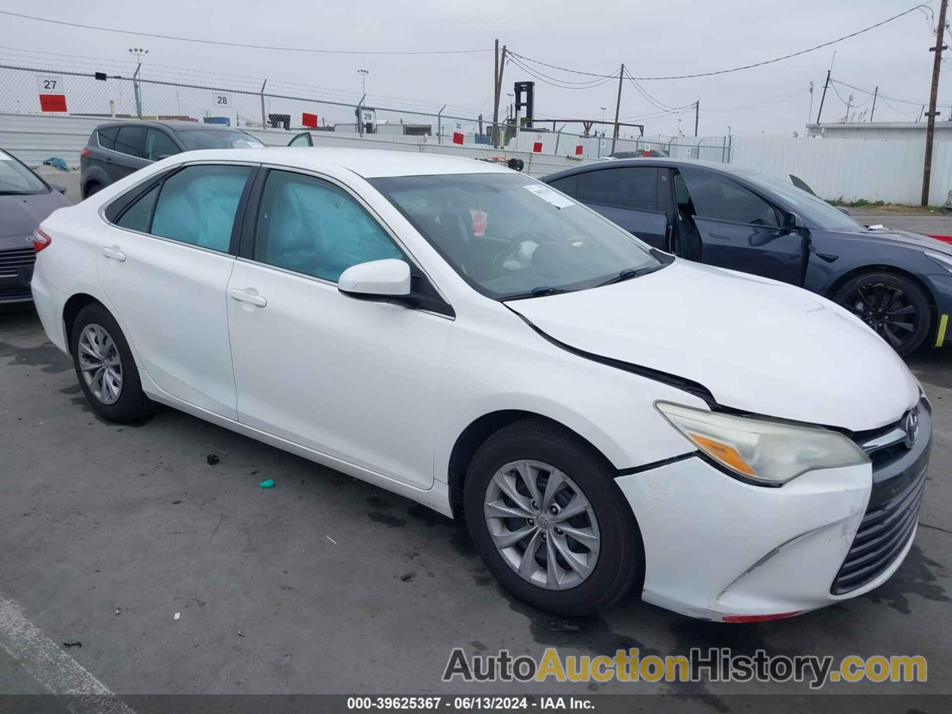 TOYOTA CAMRY LE, 4T4BF1FK7FR446834