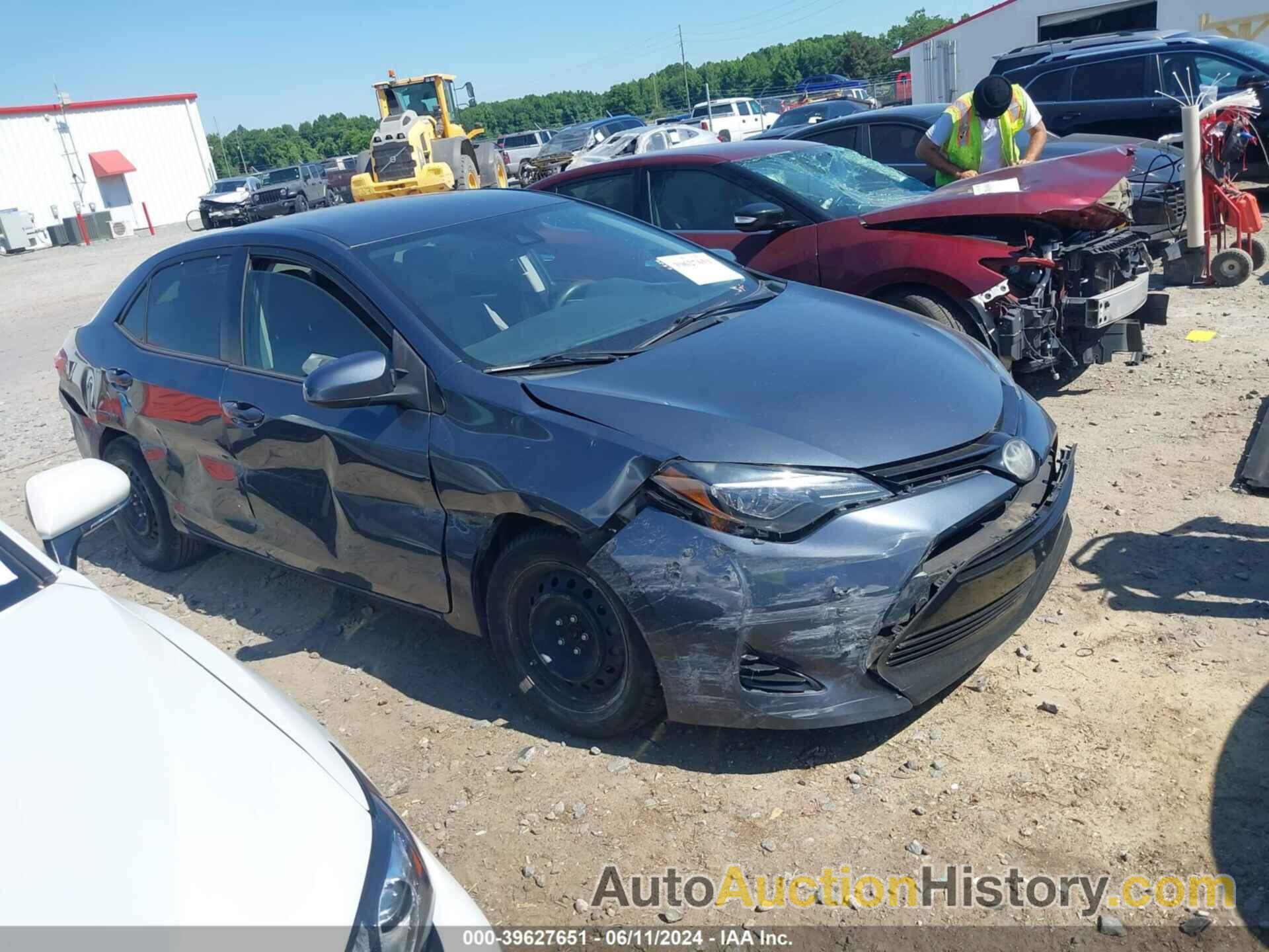 TOYOTA COROLLA L/LE/XLE/SE/XSE, 5YFBURHE1HP717073