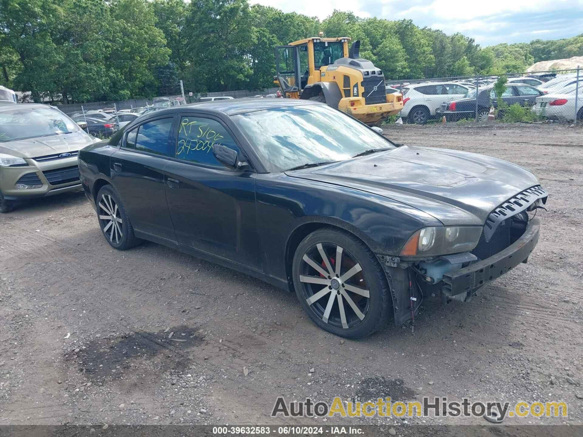 DODGE CHARGER SE, 2C3CDXBG7DH624131