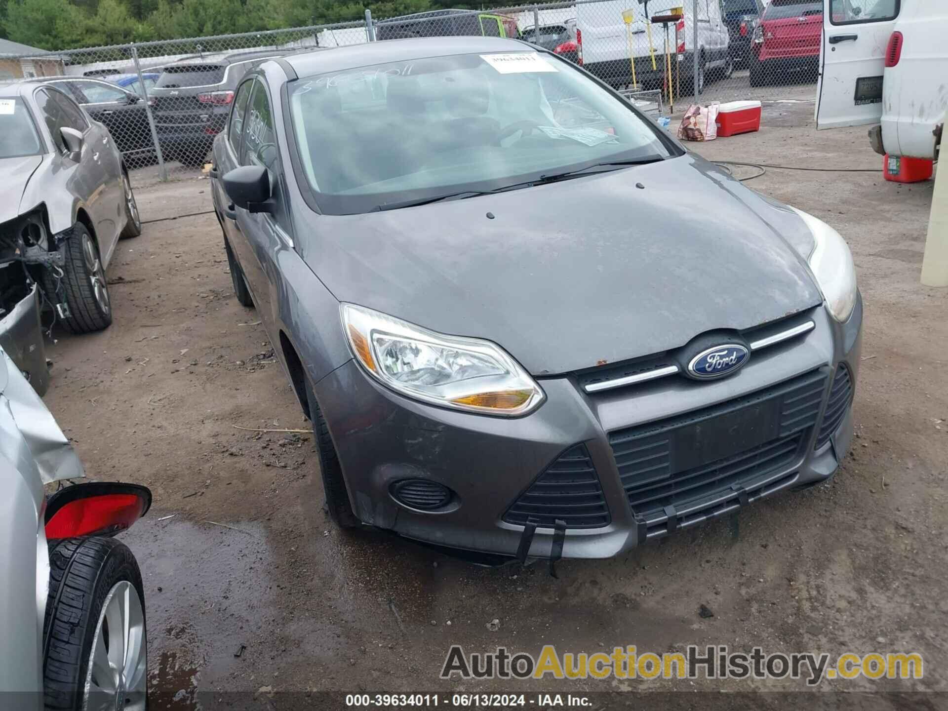 FORD FOCUS S, 1FADP3E27DL188020