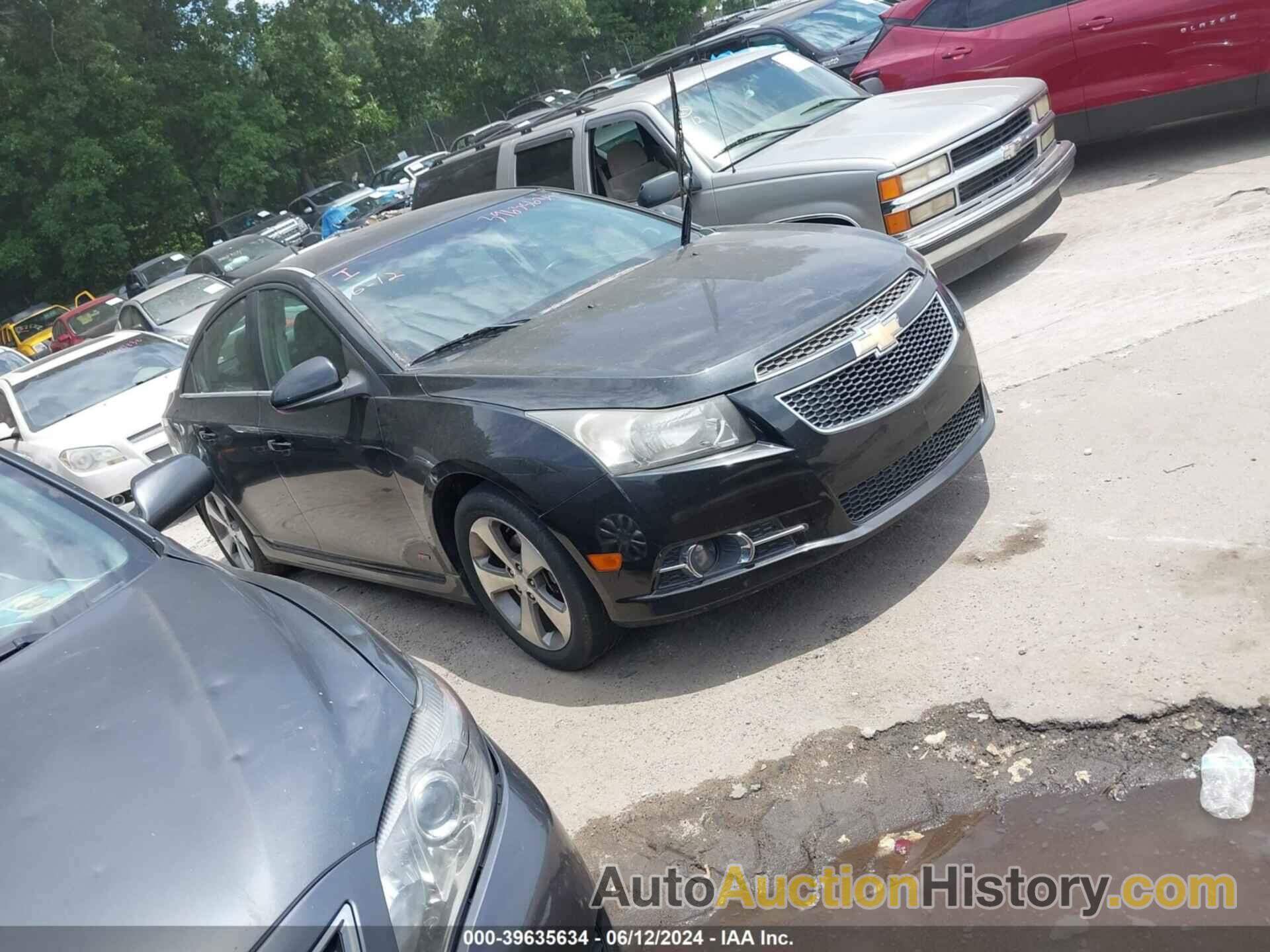 CHEVROLET CRUZE 2LT, 1G1PG5S91B7250224