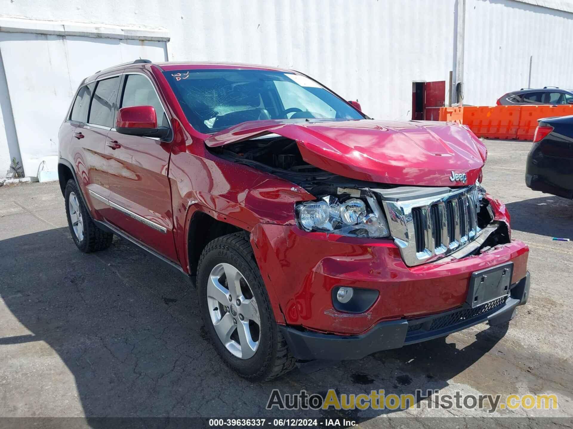 JEEP GRAND CHEROKEE LAREDO, 1C4RJFAG4DC620275