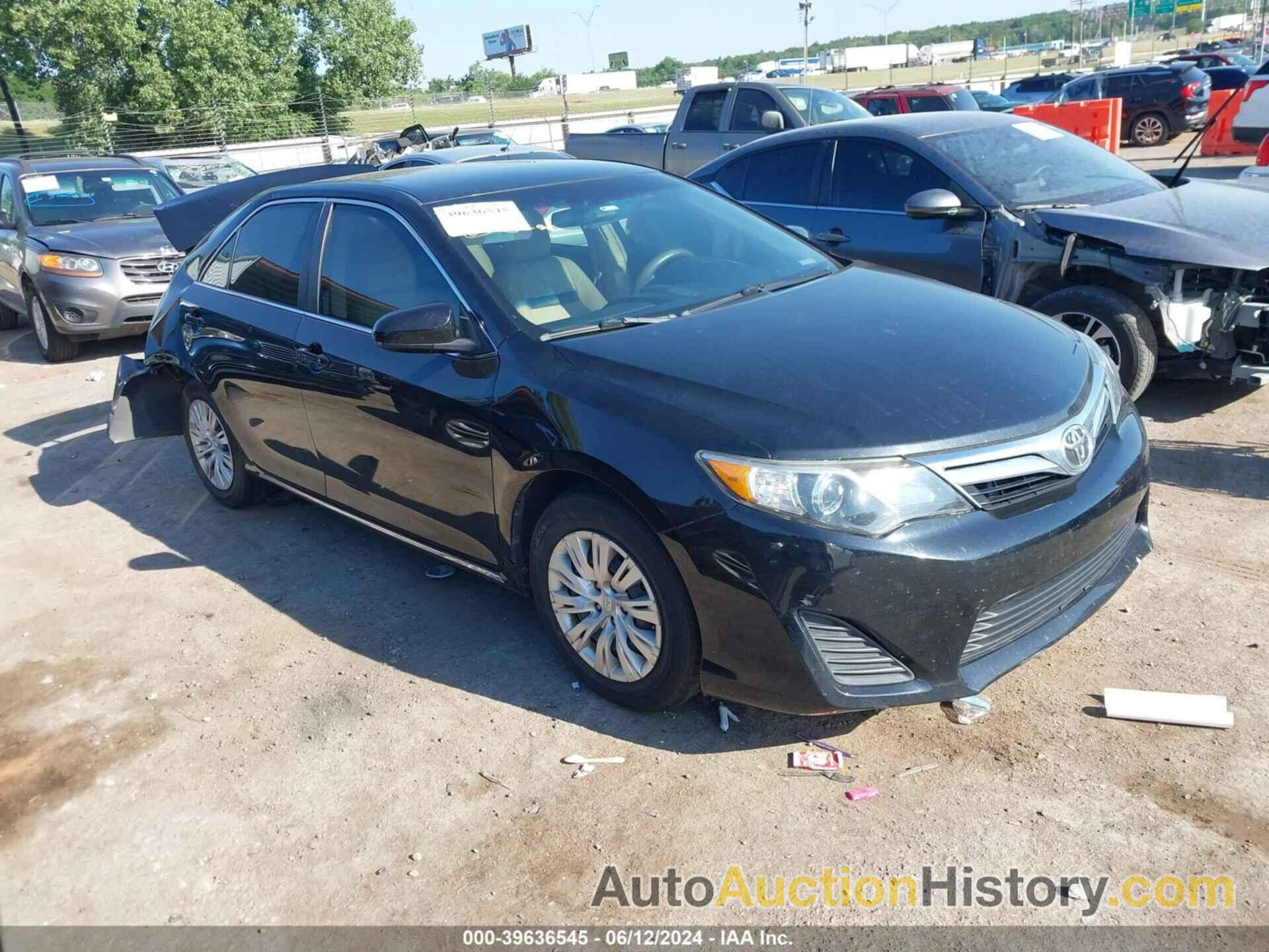 TOYOTA CAMRY SE/LE/XLE, 4T4BF1FK7CR249917