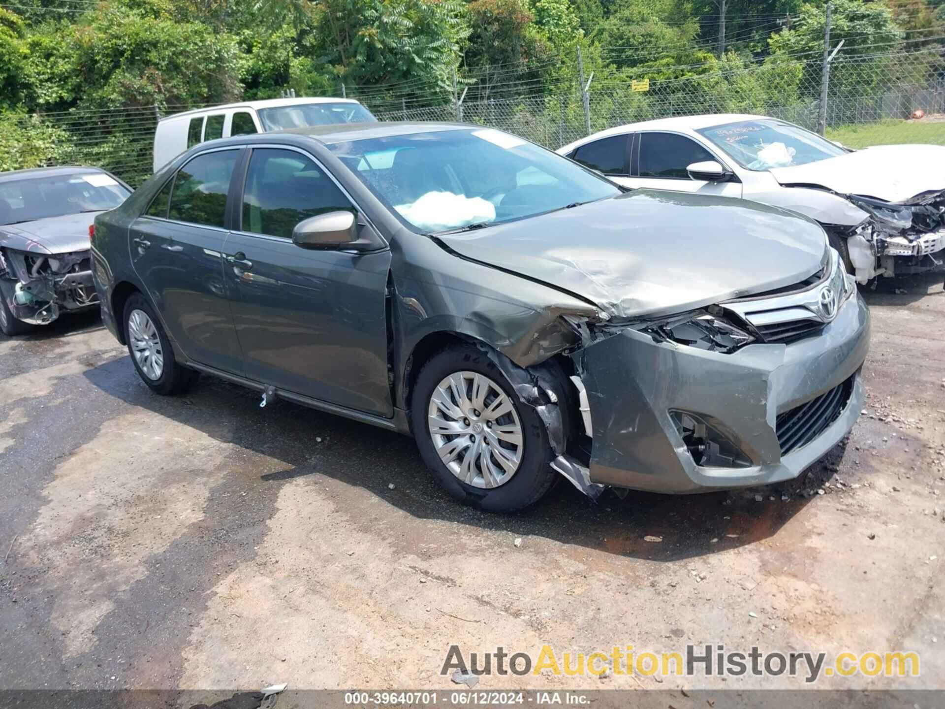 TOYOTA CAMRY LE, 4T4BF1FK8ER389381