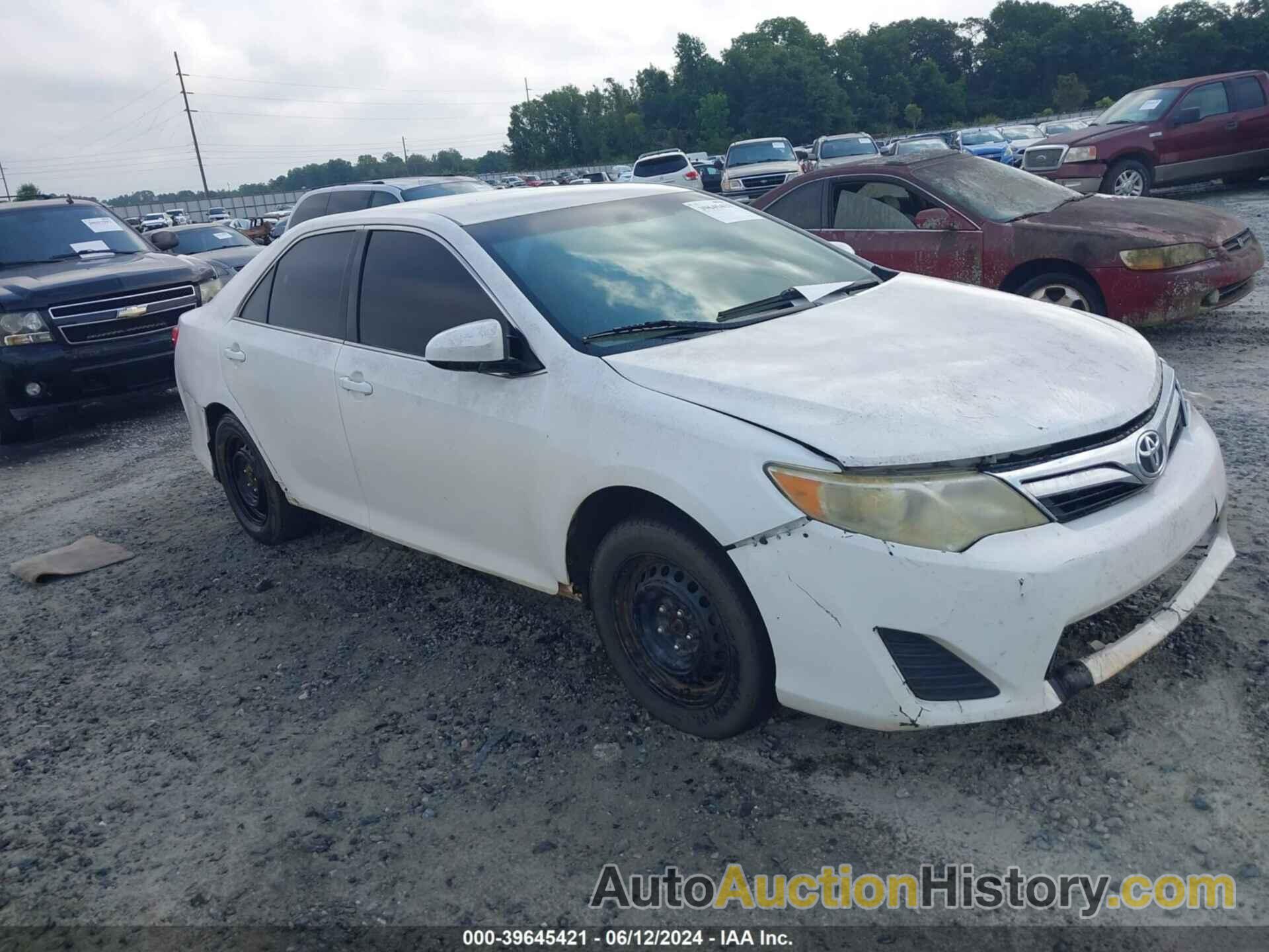 TOYOTA CAMRY LE, 4T1BF1FKXCU530085