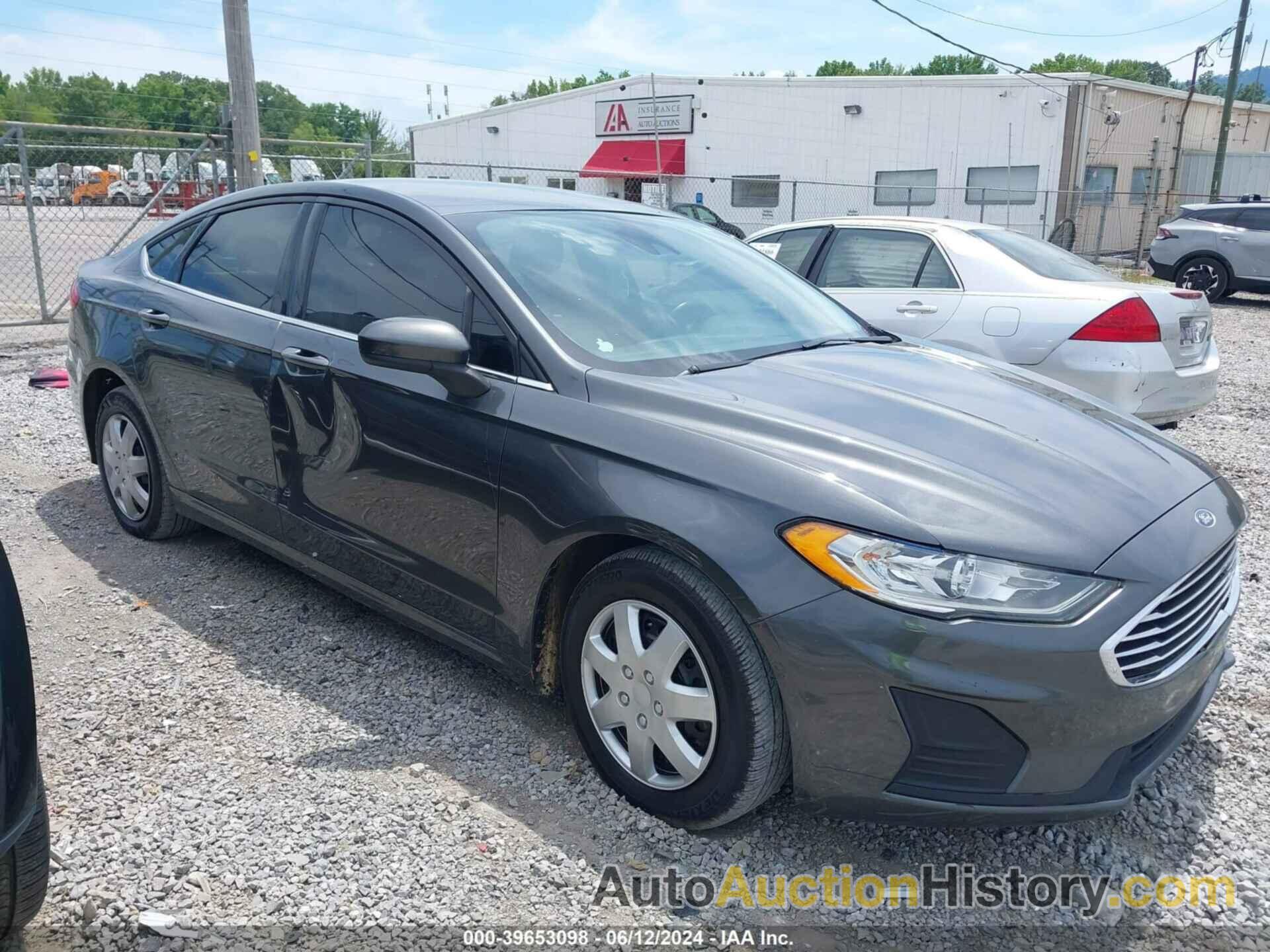 FORD FUSION S, 3FA6P0G71KR279959