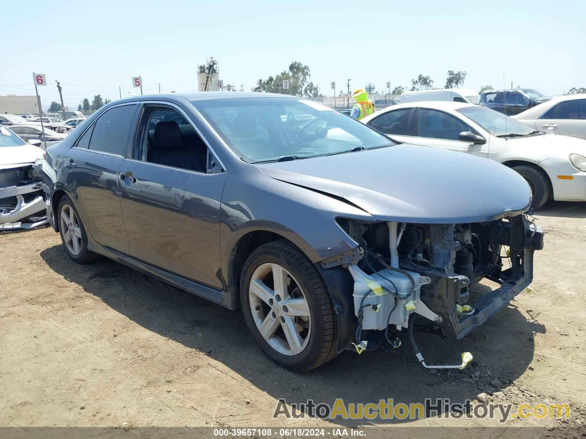 TOYOTA CAMRY SE/LE/XLE, 4T1BF1FK2CU176708