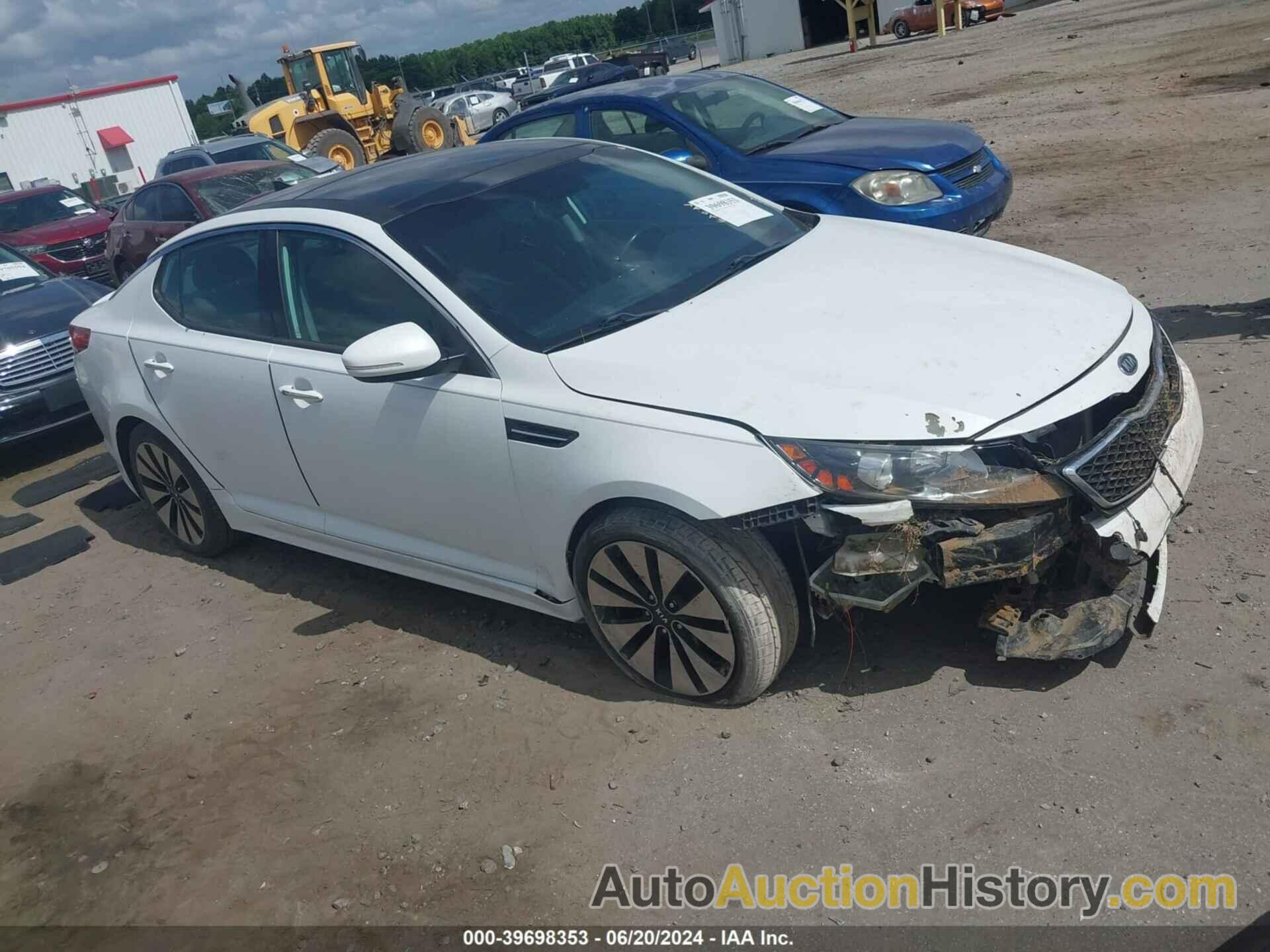 KIA OPTIMA SX, 5XXGR4A68CG007828