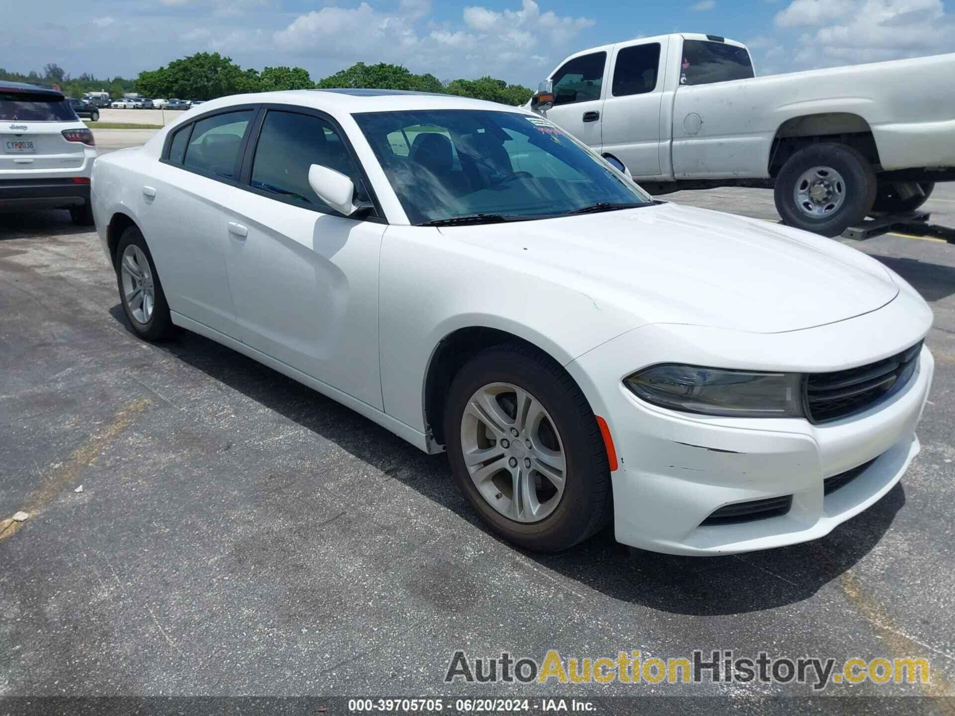 DODGE CHARGER SXT, 2C3CDXBG7NH138131